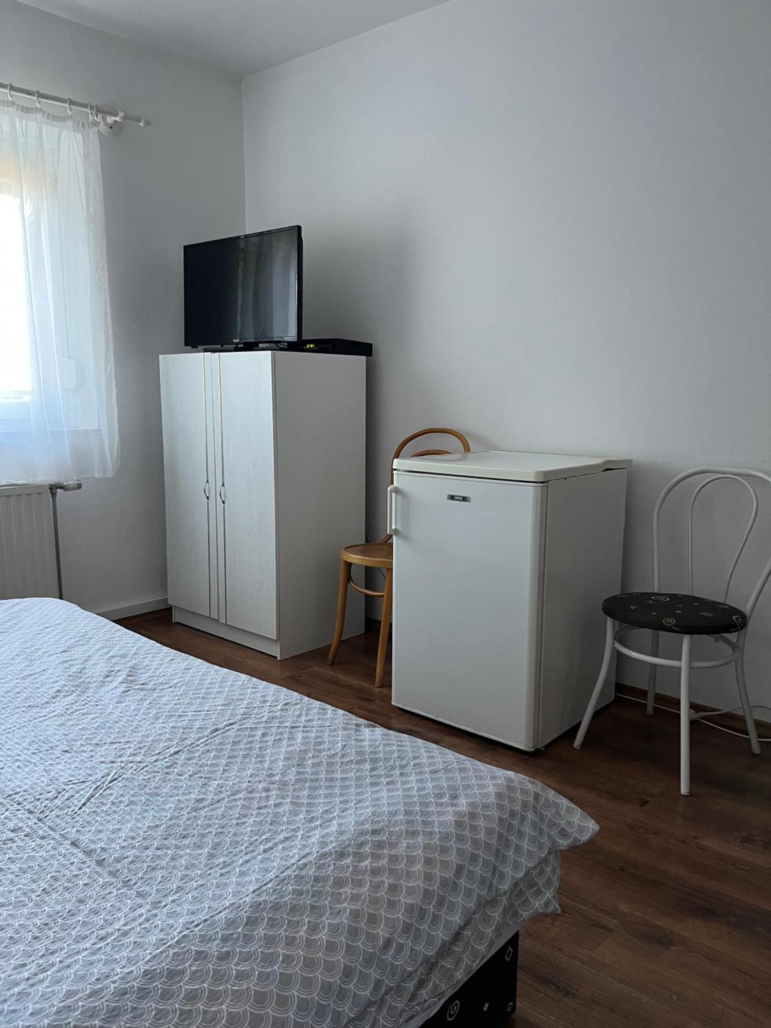 מלון Bük Gyoergyi Haus מראה חיצוני תמונה